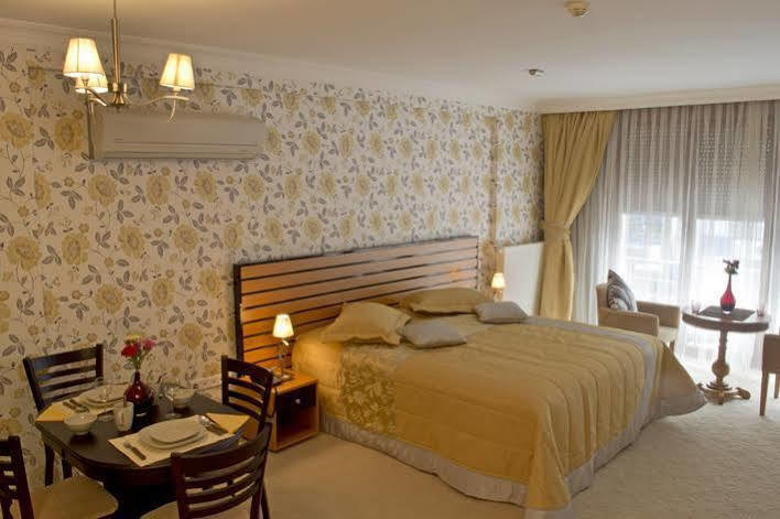 The Bosphorus House Aparthotel Istanbul Eksteriør bilde